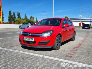 Opel Astra H hatchback