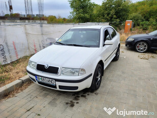 Skoda Octavia 1 masina