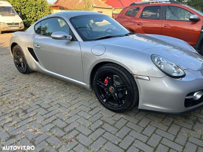 Porsche Cayman Standard