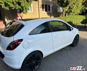 Opel Corsa an fabricatie 2012