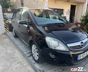 Opel Zafira B, 2009