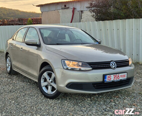 VW Jetta / 2012 / 1.2 TSI / 105CP / GARANTIE 12 luni / RATE fara avans