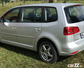 VW Touran 1.6 TDI BlueMotion