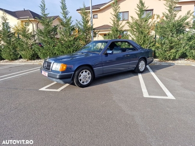 Mercedes-Benz W124