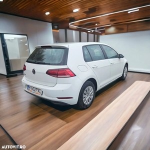 Volkswagen Golf 1.0 TSI Trendline