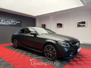 Mercedes-Benz Clasa C 300 4MATIC AMG Coupe MHEV