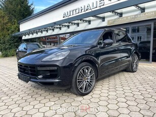 Porsche Cayenne Turbo HA-LENK.ACC STANDHZ.PANO AHK SPUR