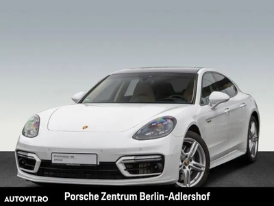 Porsche Panamera 4 E-Hybrid Platinum Edition