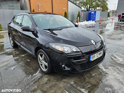 Renault Megane Estate 1.4 TCe Color Edition