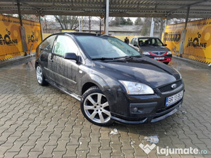 Ford focus st an 2006 2.0i