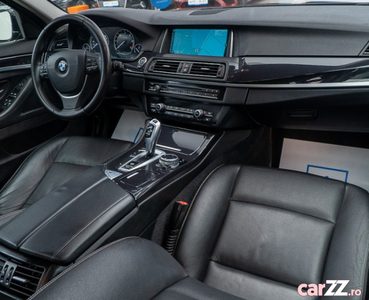 BMW Seria 5 525d Aut. Luxury Line