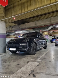 Porsche Cayenne 3.6 L GTS