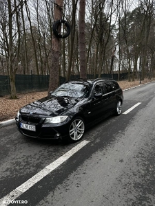 BMW Seria 3 318d DPF Touring Edition Sport