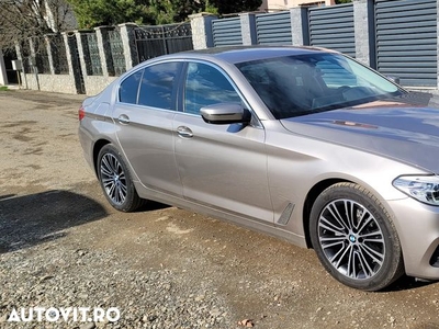 BMW Seria 5 520d xDrive AT