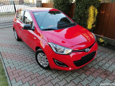 Hyundai i2 benz 87 cp