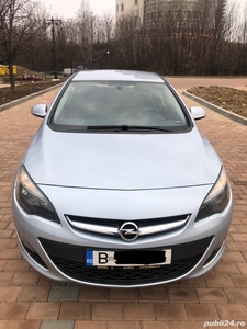Opel Astra J sedan 2017 - unic proprietar