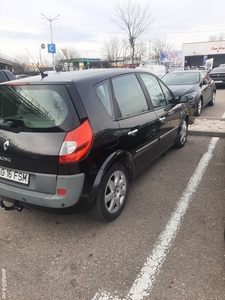 Vând Renault scenic 2008