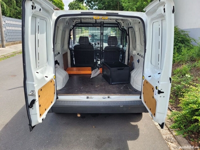 Vand sau dau la schimb Ford Transit Connect