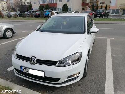 Volkswagen Golf 1.2 TSI BMT Trendline