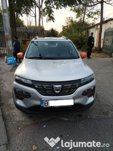 Dacia spring, incarcare rapida, unic proprietar, dotari suplimentare