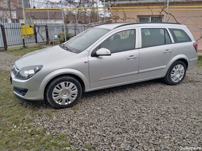 Opel Astra H, 2006,cu 132000km,benzina 1,6!