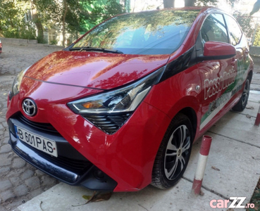 Toyota Aygo 2021 X-Connect cu Predare de Leasing