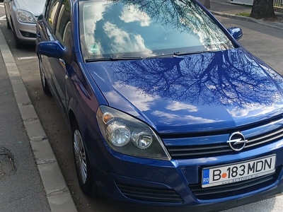Opel Astra 1900 euro. Pretul este negociabil