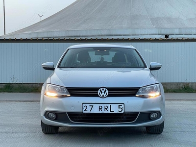 Vw JETTA 2011 2.0 L 140cp