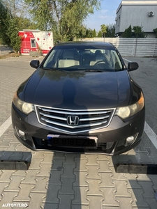 Honda Accord 2.0i Comfort