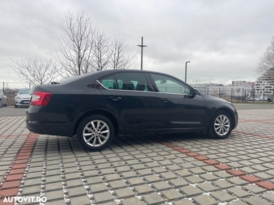 Skoda Octavia 1.6 TDI ELEGANCE