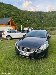 Volvo S60 D3 Geartronic Momentum