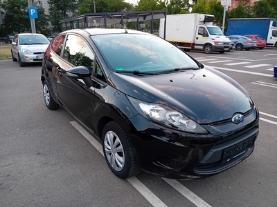 Ford Fiesta Benzina 1.242 cm3 - 82 Cp - EURO 5 - Face-Lift - Impecabila