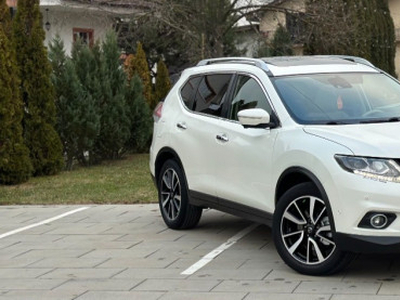 Nissan X-Trail, 7 locuri, 2015