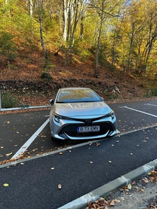 Toyota Hybrid (Corolla interior alb) Garantie 2032!