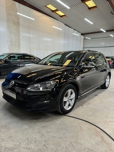 VW Golf 7, Blue Motion, 2.0 TDI, 150CP, foarte bine întreținut