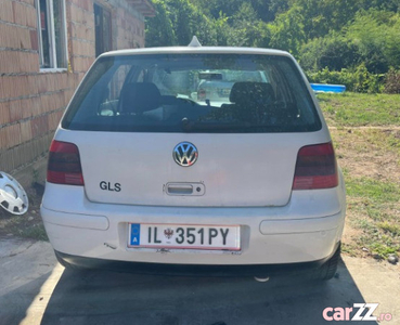 Volkswagen golf 4