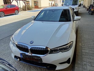 BMW Seria 3 320i xDrive AT