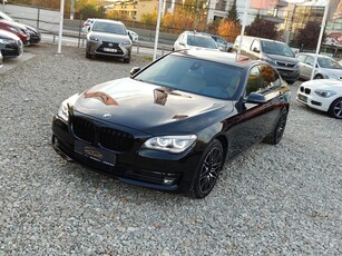 BMW Seria 7 730d xDrive Edition Exclusive