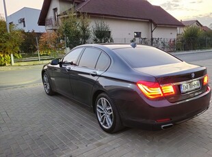 BMW Seria 7 740d xDrive