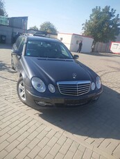 Mercedes-Benz E 200 CGI BlueEfficiency