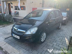 Opel Zafira B, 2009