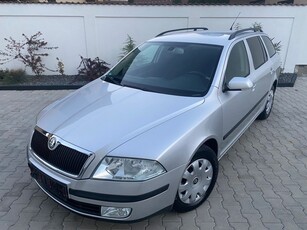 Skoda Octavia 1.6 Automatik Elegance