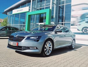 Skoda Superb 2.0 TDI Premium Edition