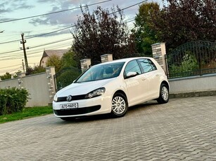 Volkswagen Golf 1.6 TDI DPF Comfortline