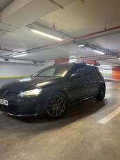 Volkswagen Golf 2.0 TDI DPF BMT DSG GTD