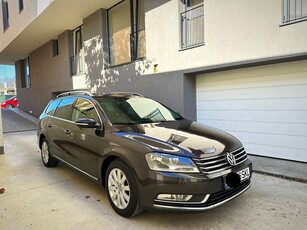 Volkswagen Passat Variant 2.0 TDI Blue TDI DSG Comfortline