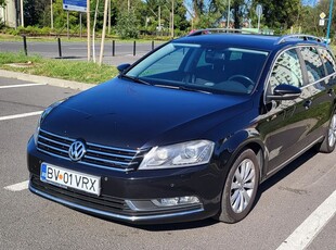 Volkswagen Passat Variant 2.0 TDI Blue TDI DSG Highline