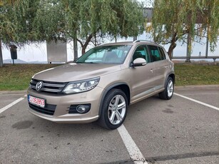 Volkswagen Tiguan 2.0 TDI SCR 4MOTION BlueMotion Technology DSG Sport & Style