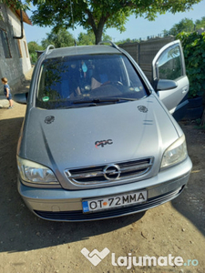 Opel Zafira a schimb sau dau