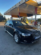 Audi A4B8 Quatrro V6